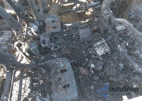 2017 GMC Sierra 1500 Slt z USA, uszkodzony, nr VIN 3GTU2NEC1HG490211